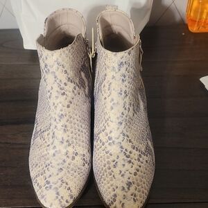 Vince Camuto Cream and Gray Snake Print Ankle Booties